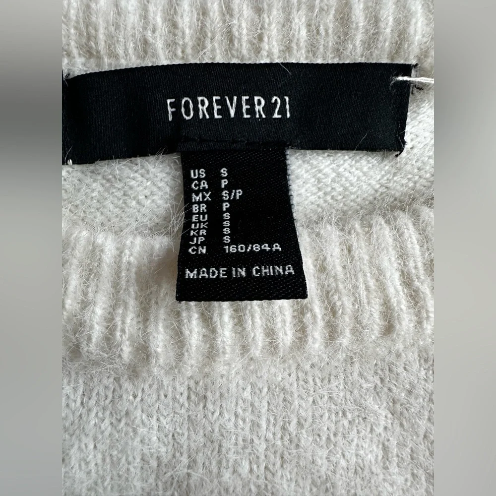 Forever 21 Cream Fuzzy Knit Sweater Soft Crewneck Pullover Women S - Picture 4 of 8